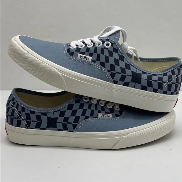Vans • WMNS Authentic WACK DBLUE
VN000D7Y BLU Sneakers - Picture 2 of 16